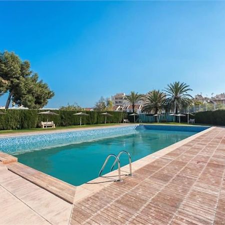 Beautiful Apartment With 2 Bedrooms Close To Beach Torrevieja Eksteriør billede